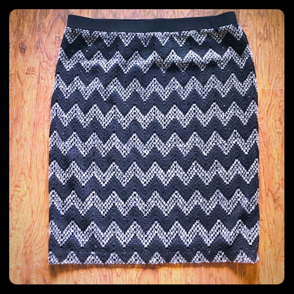 Chevron pencil skirt